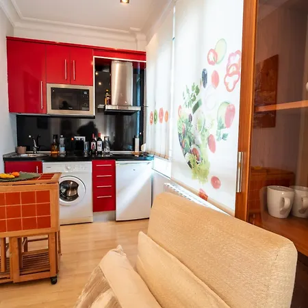 Estudio Reformado En Puerto Chico * Σανταντέρ