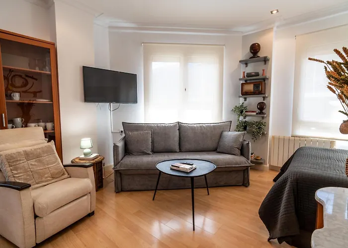 Estudio Reformado En Puerto Chico 아파트